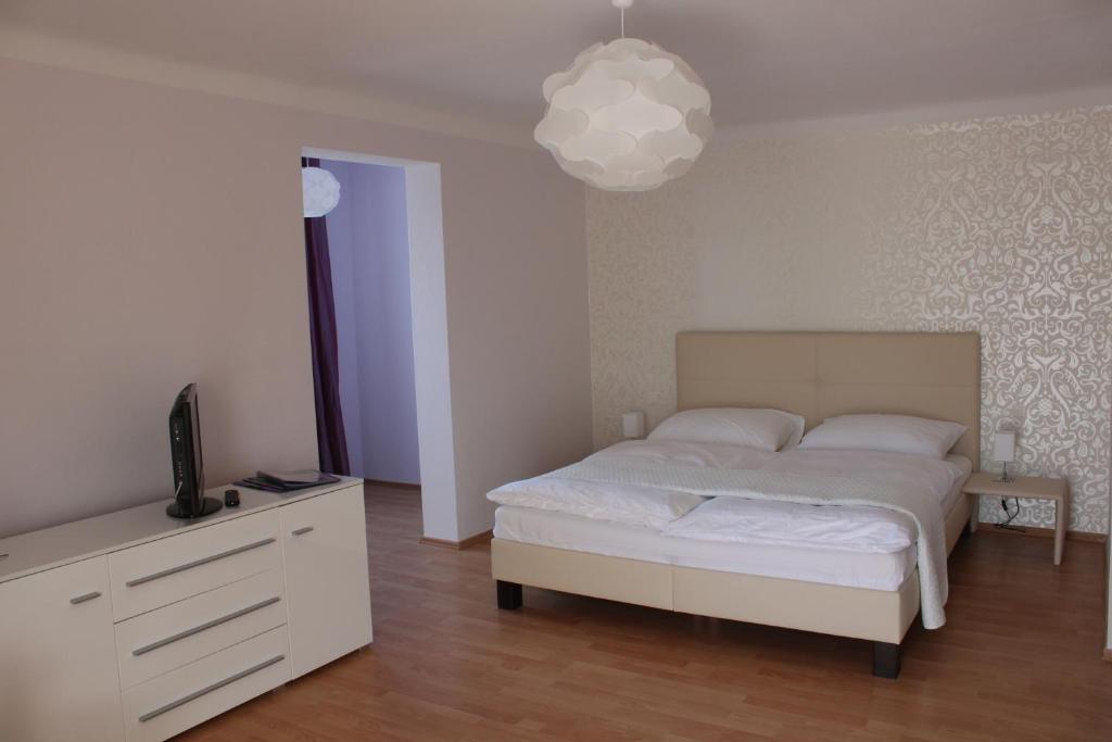 Boutiquehotel Stefanie Bad Voeslau Buitenkant foto